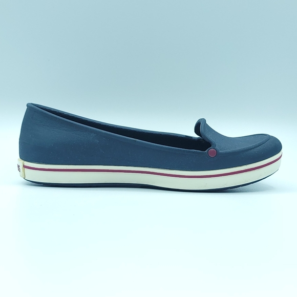 CROCS Casual Flats Slip On Ladies Size 6, Navy Blue Red White. - Picture 7 of 14